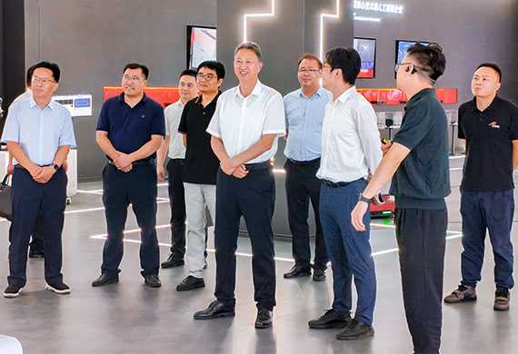 华东智能感知智造总部基地与盐城工职院共探产教融合新路径
